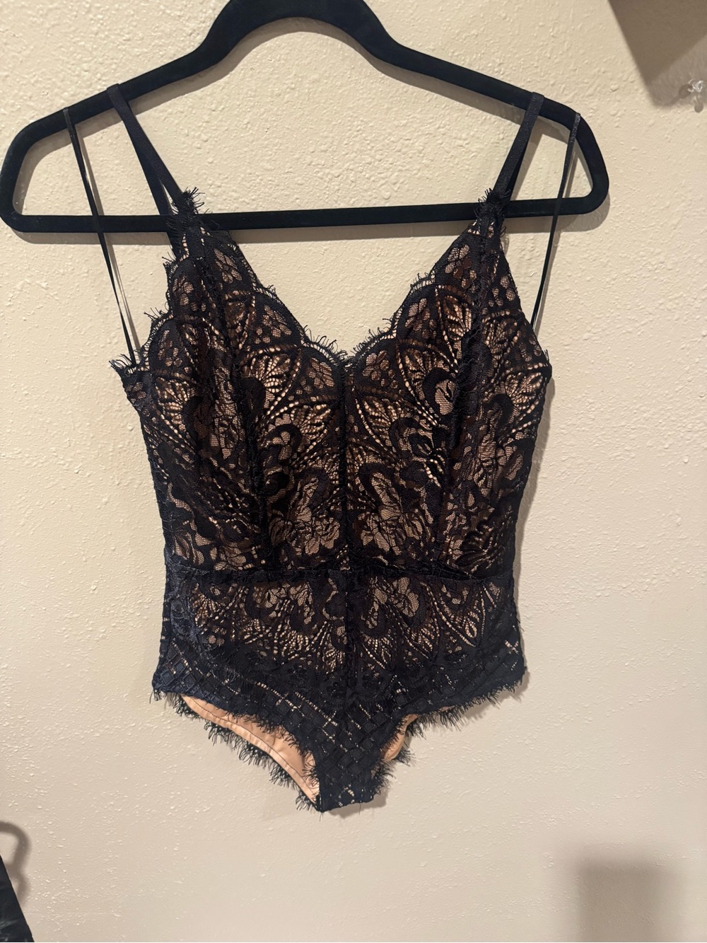 Boohoo-Lace Bodysuit Teddy in Black and Nude